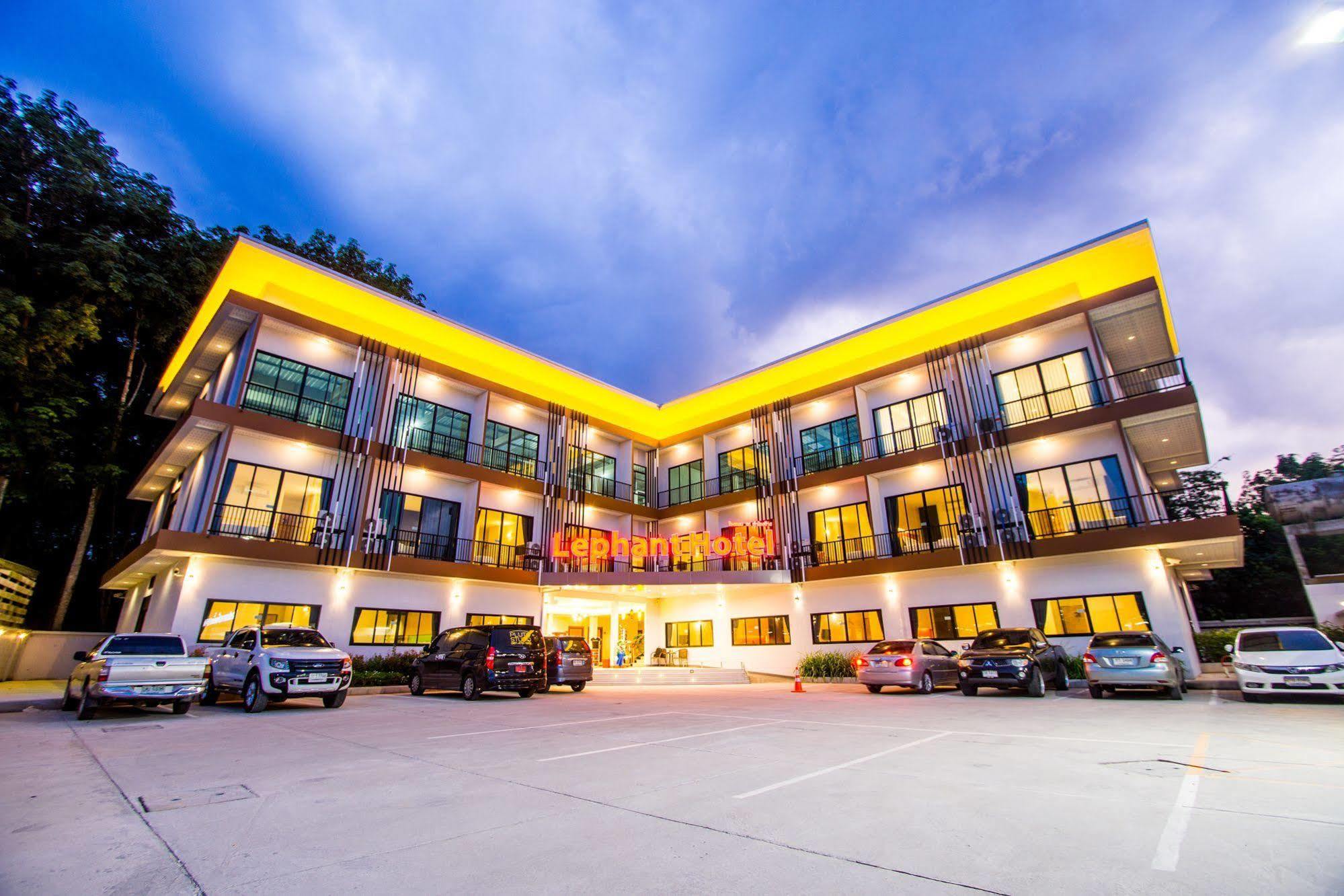 The Lephant Hotel Surat Thani Zewnętrze zdjęcie